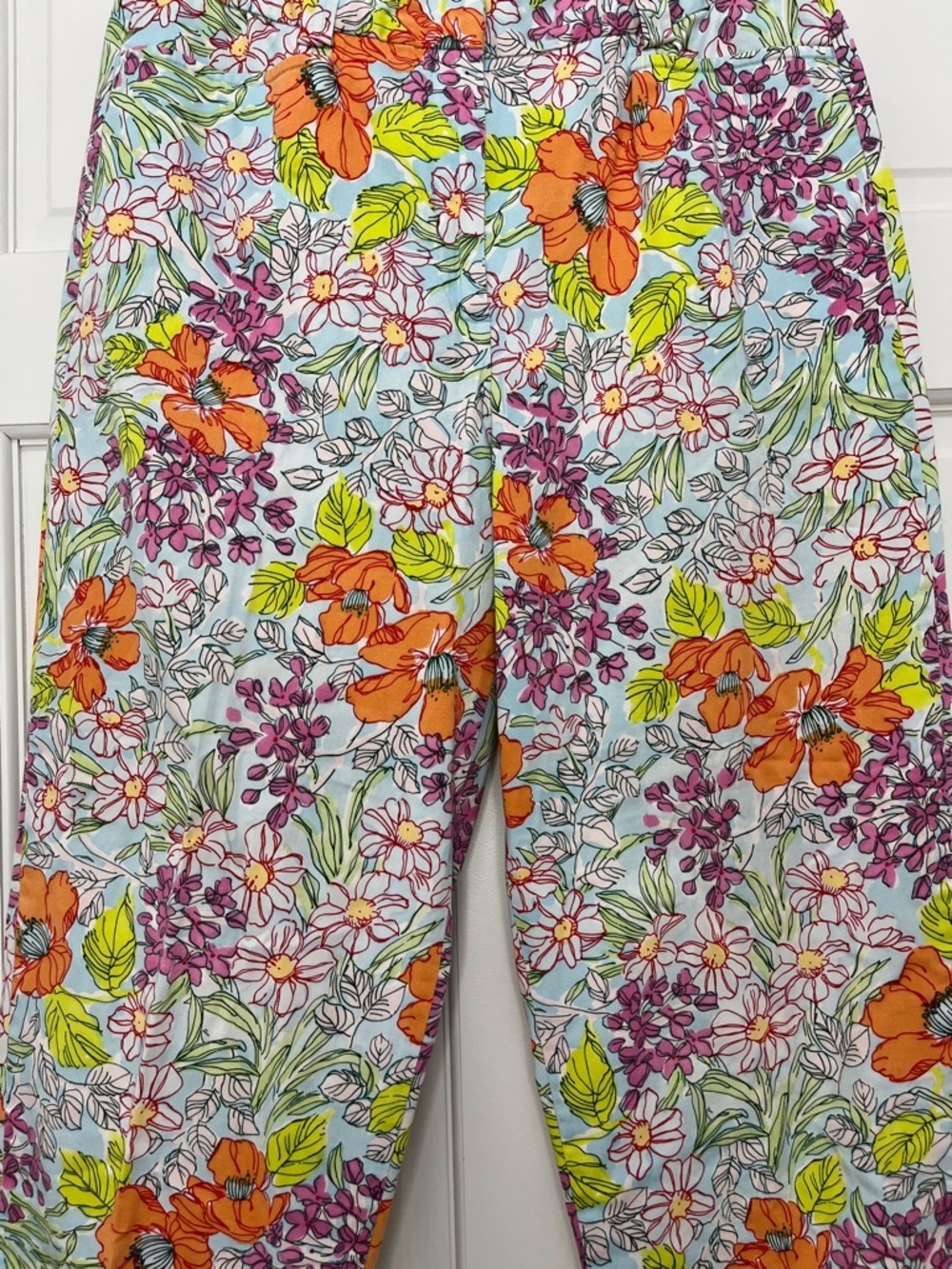 Talbots Stretch Cotton Blend Floral Watercolor Print Straight Leg Pants - Size 6 - Picture 4 of 11